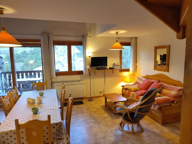 COM443M / 3 rooms (2 bedrooms) - 8 people