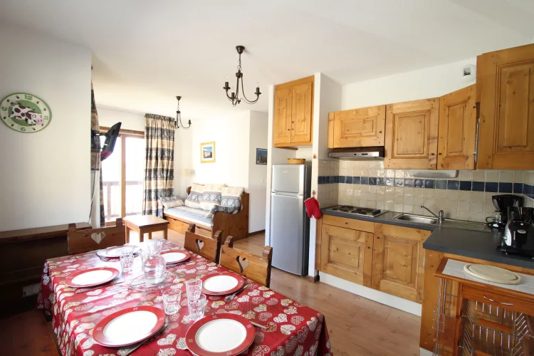 SPO008M / 3 rooms (2 bedrooms) - 6 people