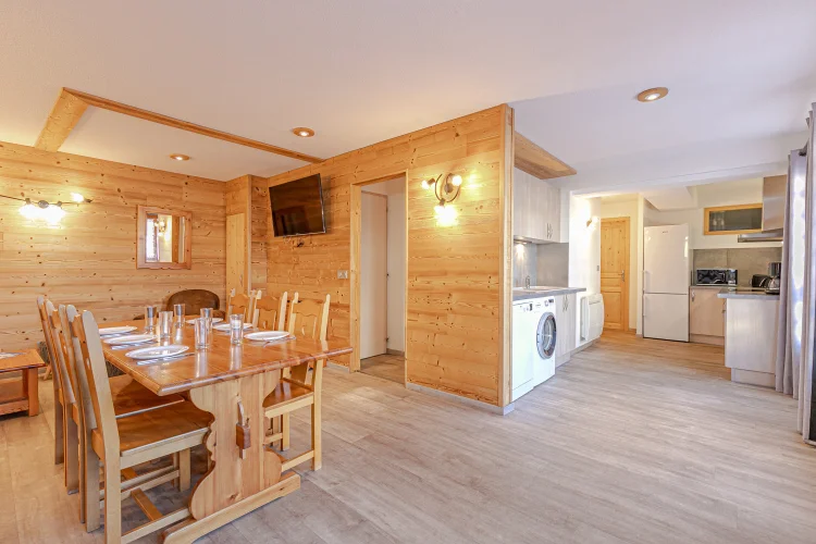 COM400 / 4 rooms (3 bedrooms) - 8 people